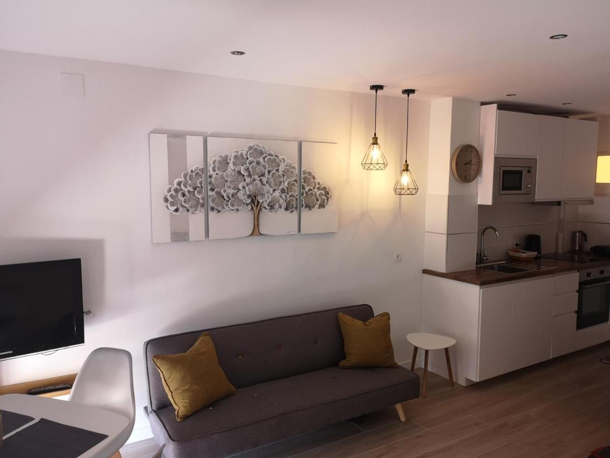Aguila Costa Apartment เบนัลมาเดนา ภายนอก รูปภาพ