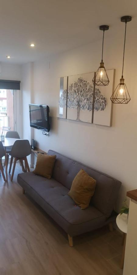 Aguila Costa Apartment เบนัลมาเดนา ภายนอก รูปภาพ