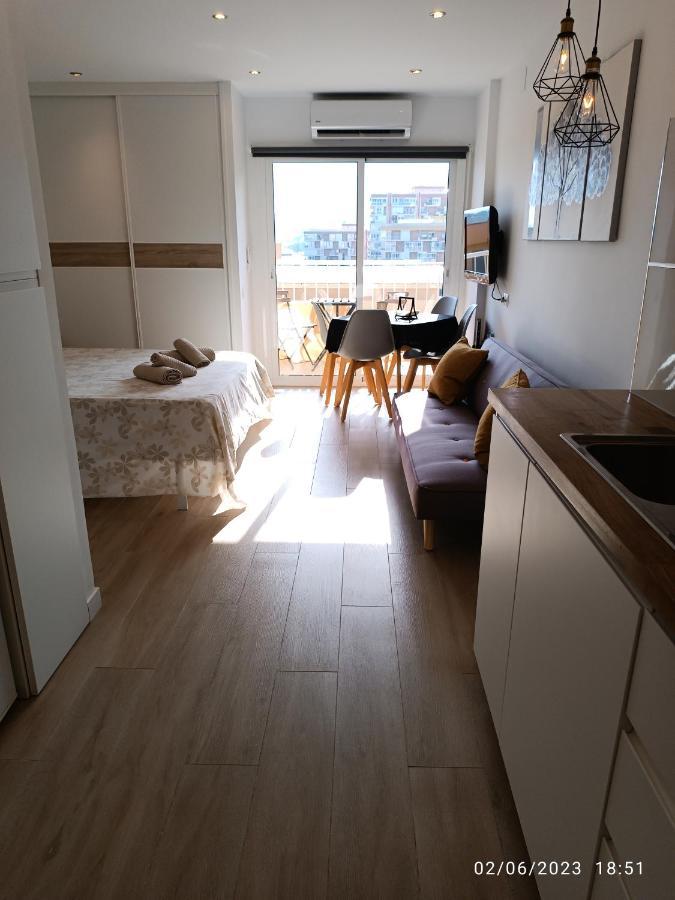 Aguila Costa Apartment เบนัลมาเดนา ภายนอก รูปภาพ