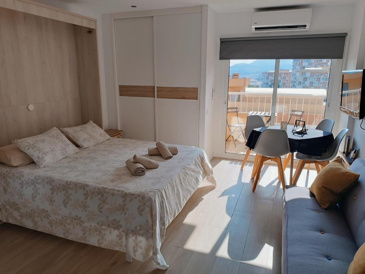 Aguila Costa Apartment เบนัลมาเดนา ภายนอก รูปภาพ